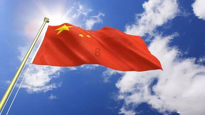 男朋友平常不找我聊天，每天就发早安晚安，我也回了之后，就没有消息了，这正常吗？游戏画面