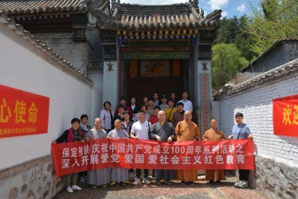 巧虎踢足球