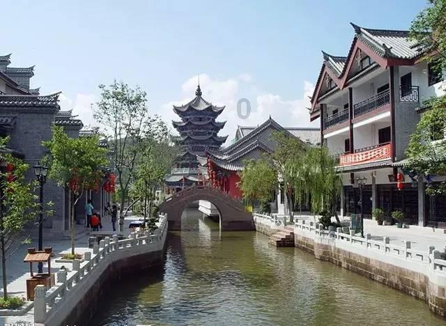 《2024年溪墨艺术学校首届幼儿口才语言大赛》拉开帷幕!